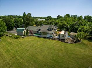 6483 Sullivan Rd, Munnsville, NY 13409