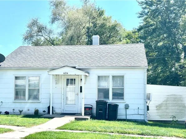 604 E Cooper St, Maryville, MO 64468