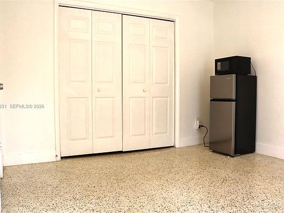 5th image of 3144 NW 29th St #1