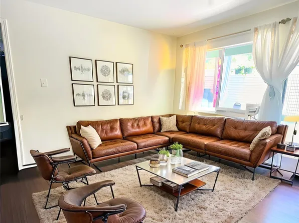 95-270 Waikalani Dr APT C202, Mililani, HI 96789
