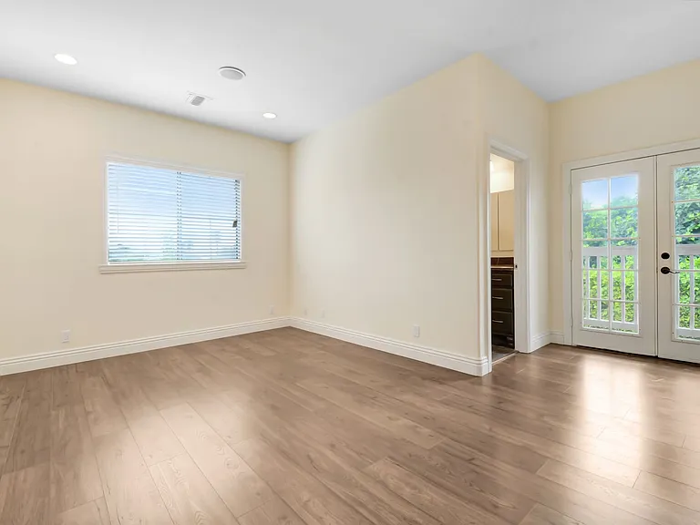 456 Myrtle Ave — Photo 19