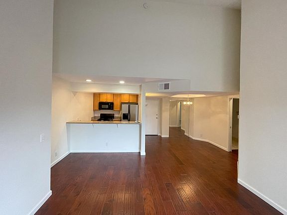 2nd image of 20253 Keswick St Unit 0