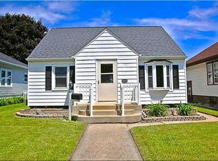 3512 75th St, Kenosha, WI 53142