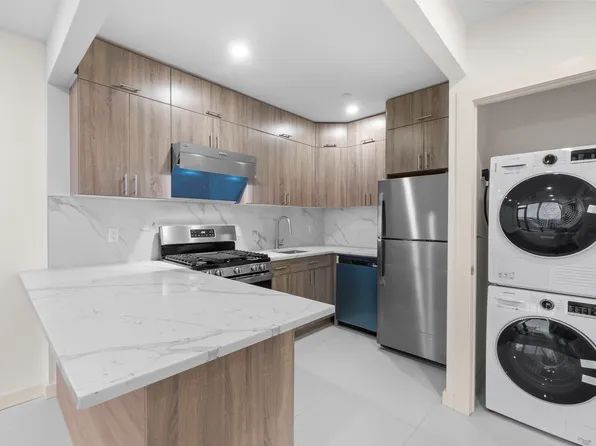 124-28 Queens Boulevard image 6 of 17