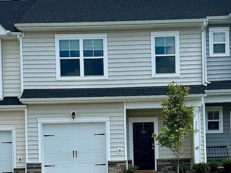 3794 Yorkshire Pl — Photo 1
