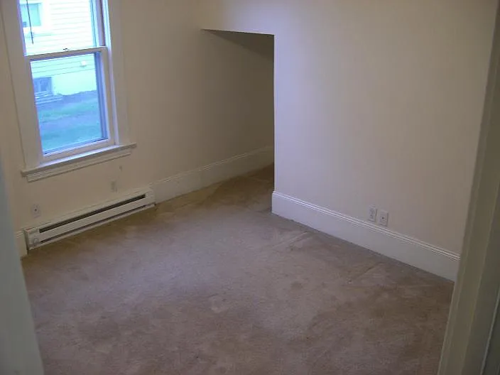 1 bed, 875 sqft, $1,315 — Photo 2