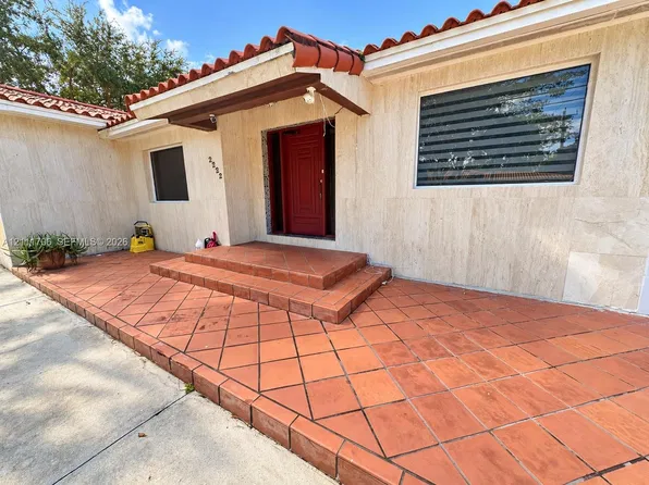 2222 SW 19th Ave, Miami, FL 33145