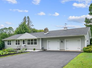 14 Crommelin Dr, Saratoga Springs, NY 12866