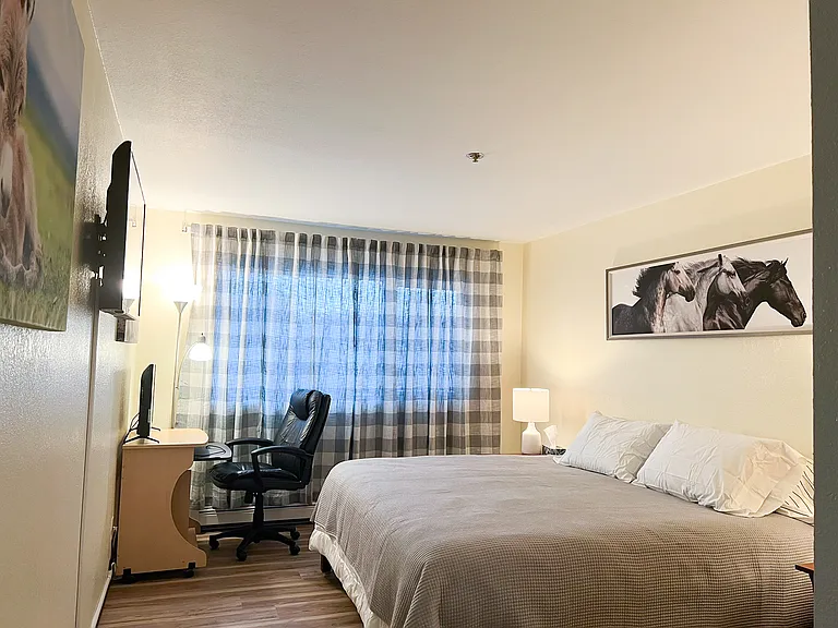 380 E 11th Ave #124-1 — Photo 2