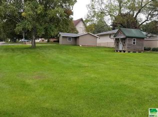 402 Division St, Alta, IA 51002