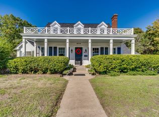 311 Olive St, Waxahachie, TX 75165