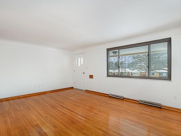 3rd image of 3523 Lapland Dr
