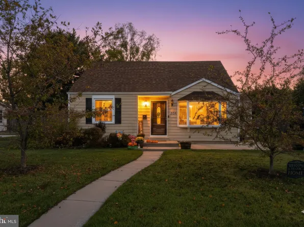 200 Knight Ave, Runnemede, NJ 08078