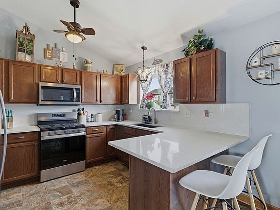 5th image of 1104 Weinberger Cir
