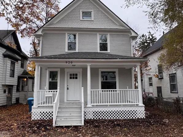 920 Egleston Ave, Kalamazoo, MI 49001