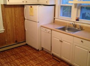 209 7th St, Palisades Park, NJ