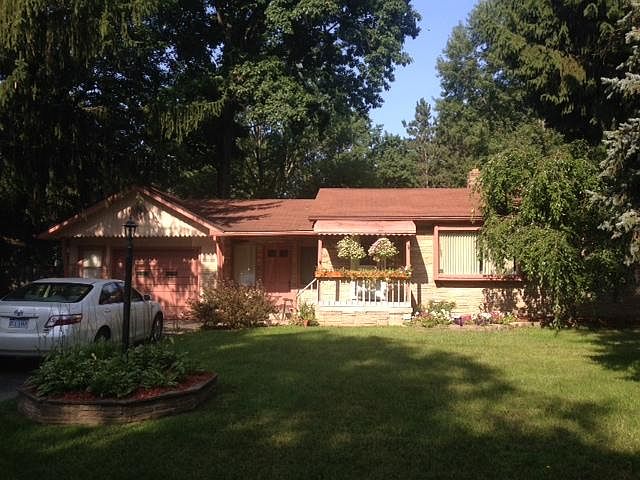 1st image of 21025 Willow Ln