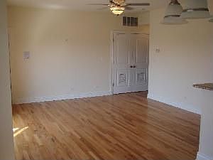 4th image of 6112 Diversey Pkwy 2a #2A