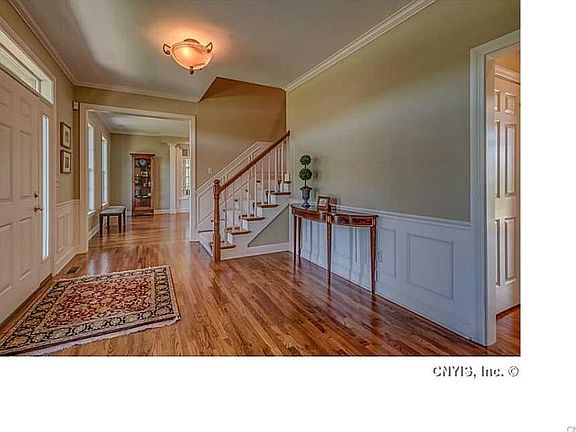 3rd image of 9100 Whistling Swan Ln