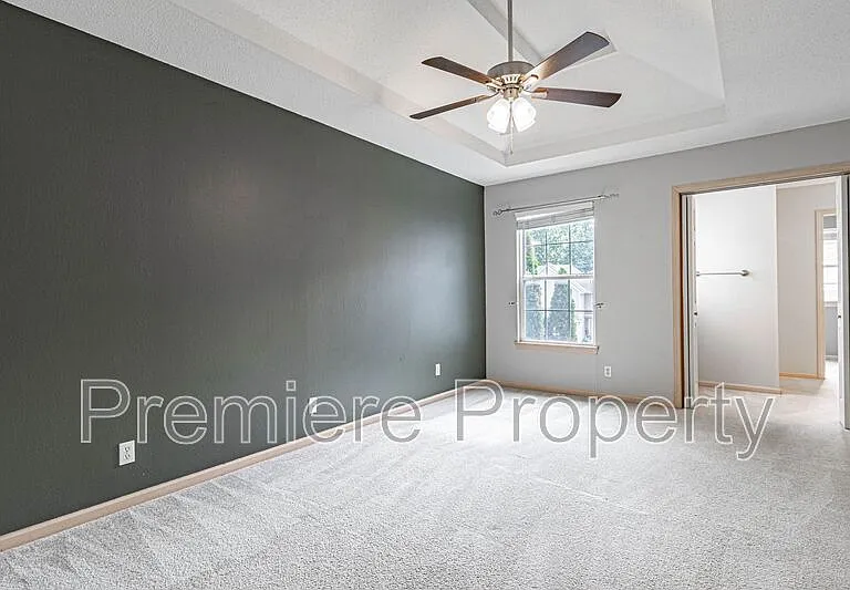 8119 N Elmwood Ave — Photo 9