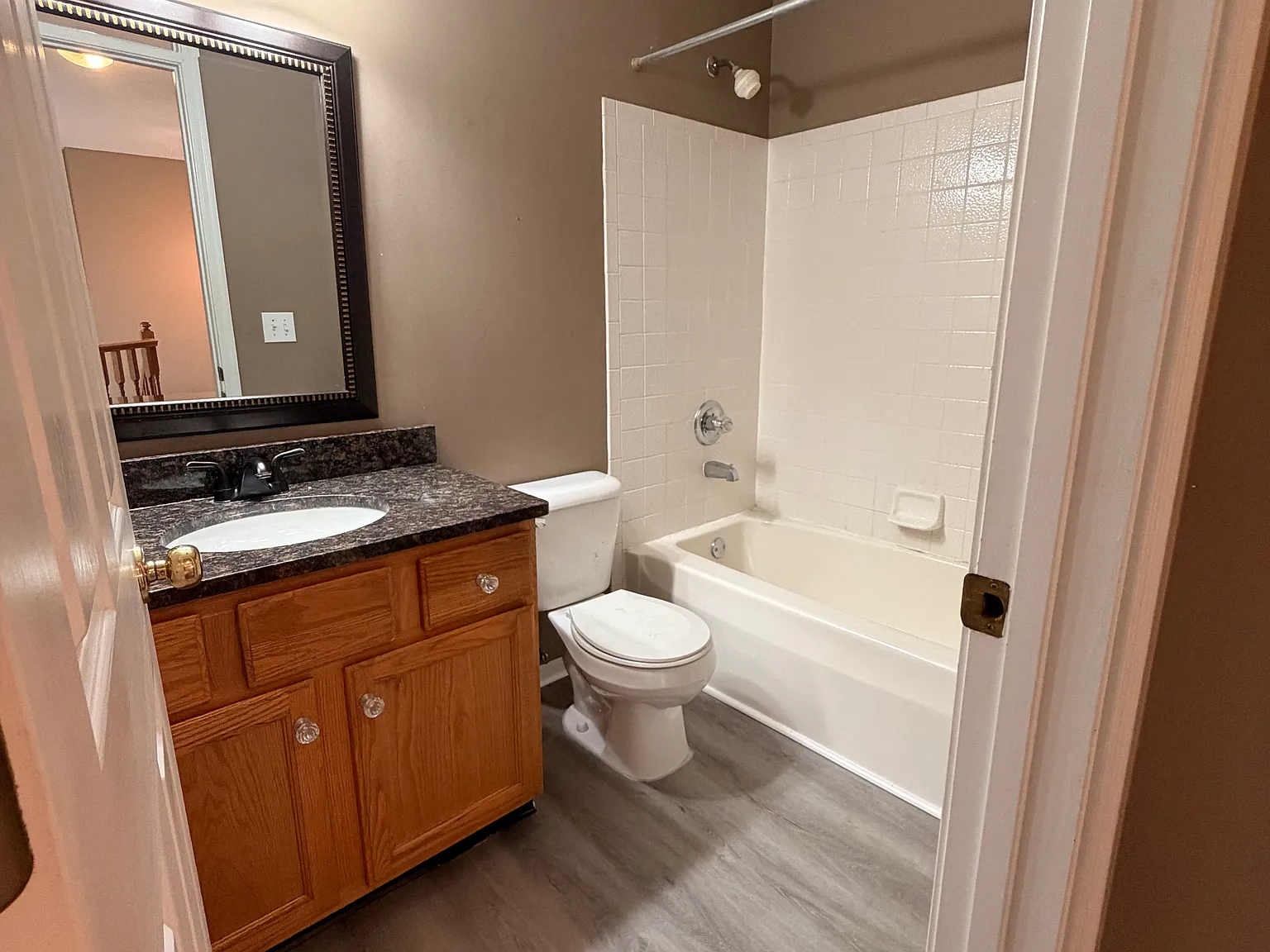 3 bed, 2.5 bath, 1514 sqft, $1,875 — Photo 2