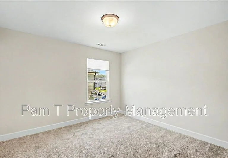 203 Alyssa Ave — Photo 35