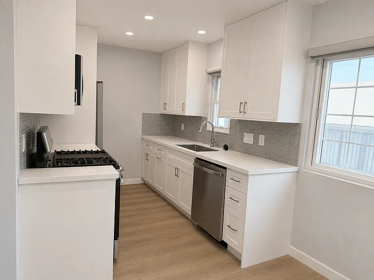 7718 Paseo Del Rey — Photo 4