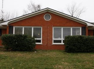 2071 Georgian Way #B, Lexington, KY 40504