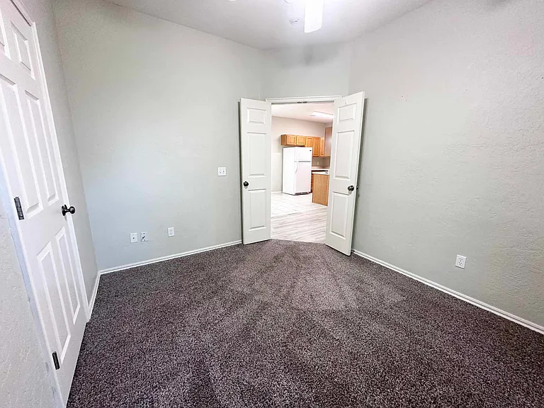10000 Shadowview Dr #A — Photo 8