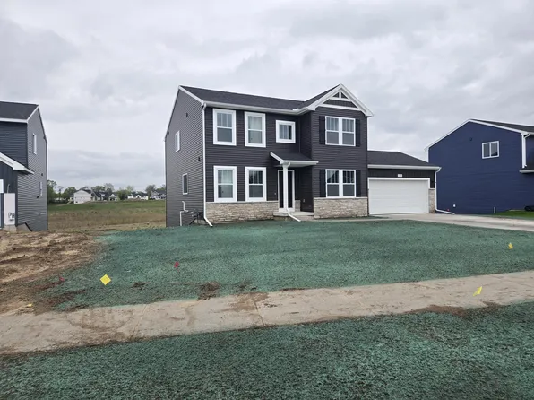 3226 Postern Dr, Caledonia, MI 49316