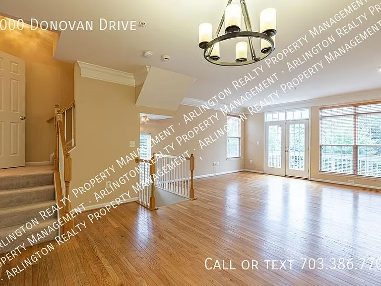 5000 Donovan Dr — Photo 21