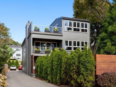 252 Ocean Ave, Marblehead, MA, 01945