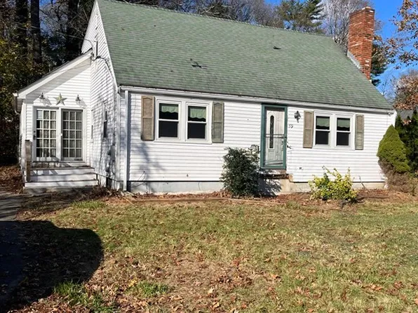 59 Ridge Rd, Halifax, MA 02338