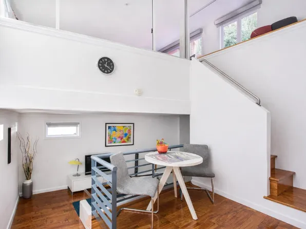 (undisclosed Address), Beverly Hills, CA 90211