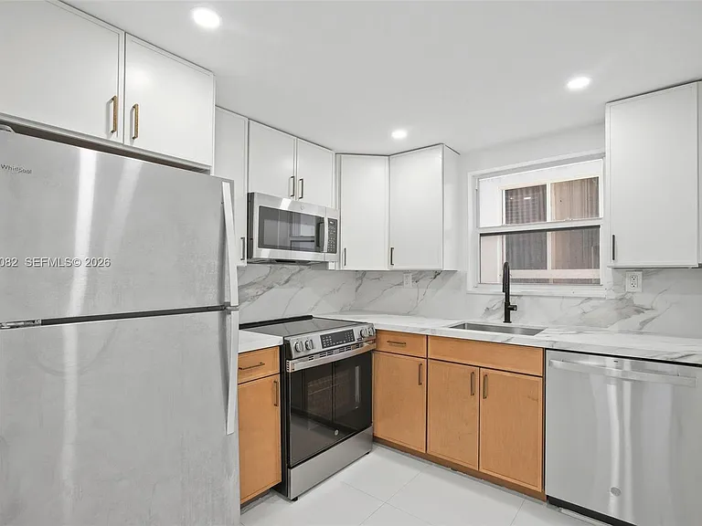 1245 West Ave #401 — Photo 7