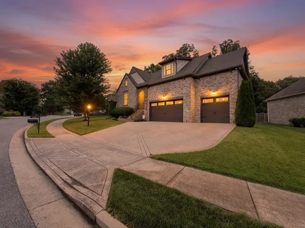 2553 Hessey Pass, Mount Juliet, TN 37122