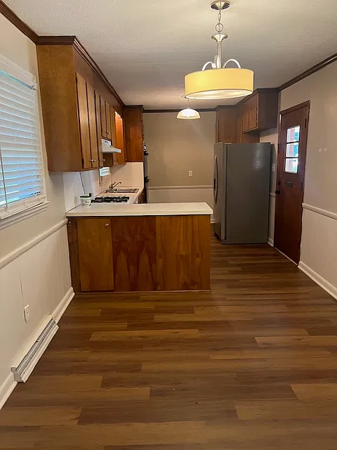 3 bed, 1840 sqft, $2,000 — Photo 3