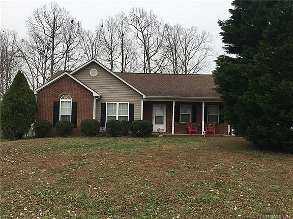 4th image of 2398 Eagle Glen Ct