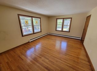 281 Augur St #2R, Hamden, CT 06517