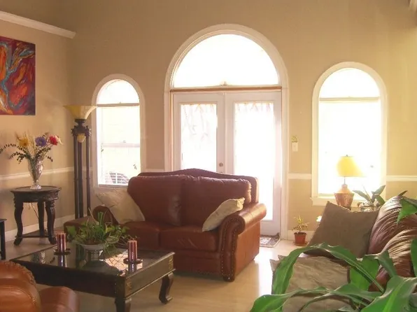 250 Two Point Trail Ln, Thomasville, GA 31757