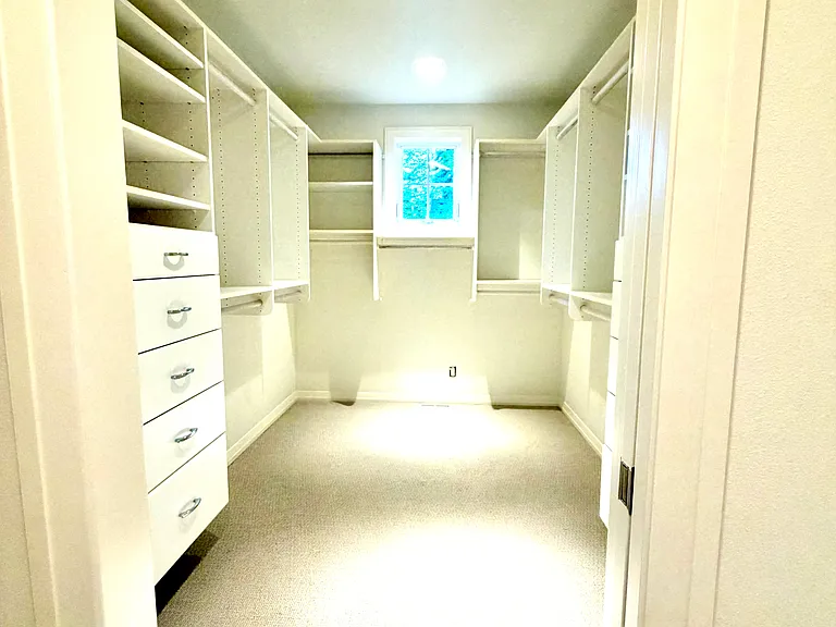 172 Middlecrest Rd — Photo 24