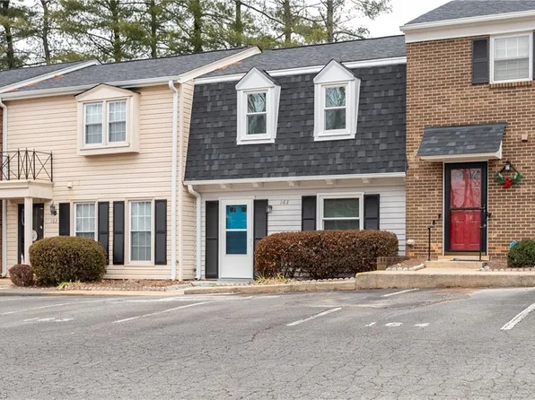 163 Charlestowne Cir, Winston Salem, NC 27103