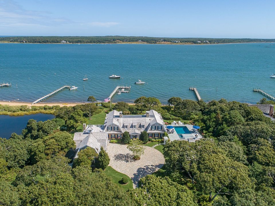 17 Faulkner Dr, Edgartown, MA 02539 Zillow