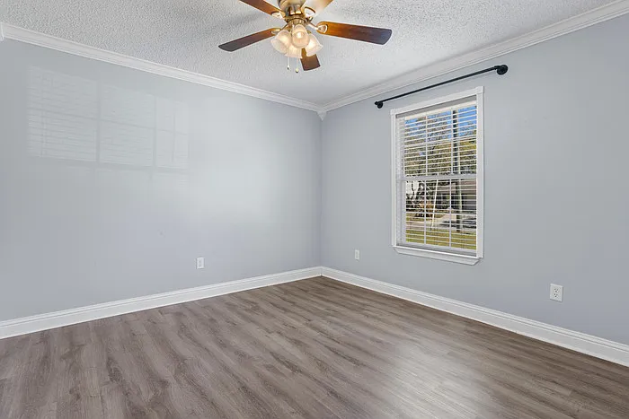 1517 Porpoise St — Photo 18