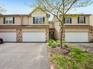 612 Shakespeare Dr, Grayslake, IL 60030