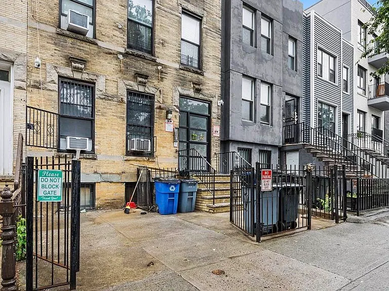 31 Aberdeen St #1R — Photo 11