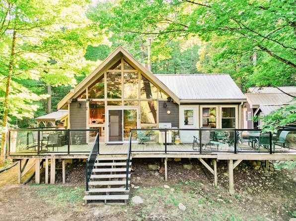 1123 Blue Lake Rd, Lake Of Bays, ON P1H 2J6