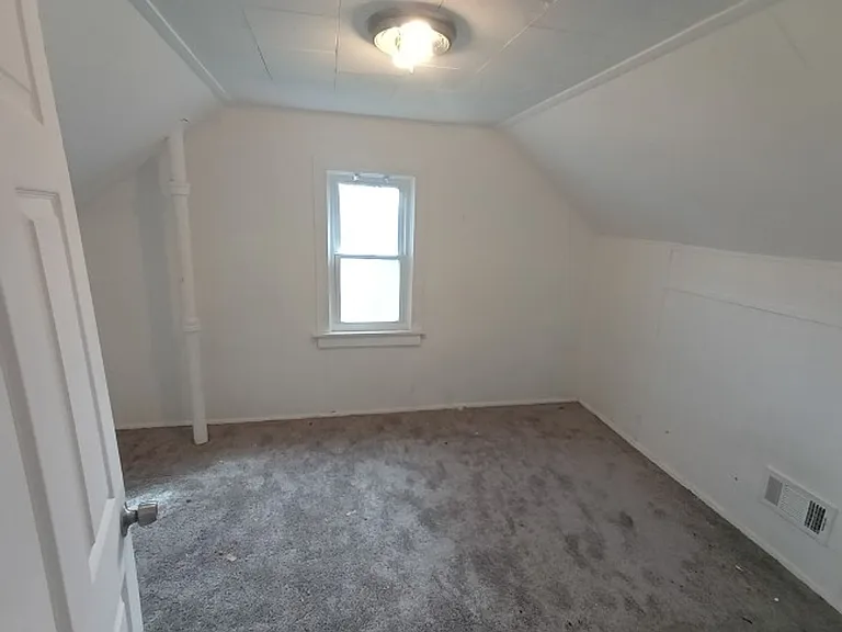 4080 Isabelle St — Photo 15