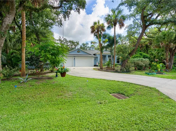 2300 Canoe Creek Ln, Port Saint Lucie, FL 34981