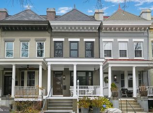 1745 Swann St NW, Washington, DC 20009